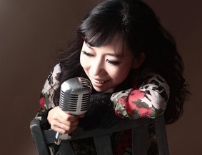 篠塚ゆき×10.jpg