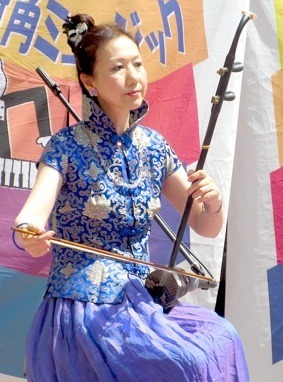 IMG_0239二胡ーTSx4.jpg