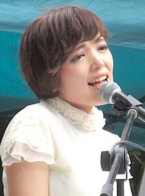 IMG_0482菊のx4.jpg