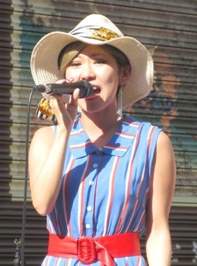 IMG_0685yayAx4.jpg