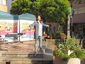 IMG_0700ステージゆきこx4.jpg