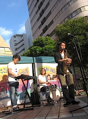 IMG_0966文トリオx4.jpg